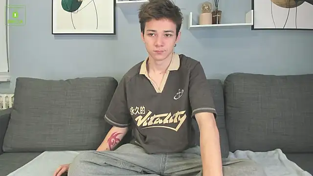 Viego Pattel online show from October 4, 2025, 4:19 pm