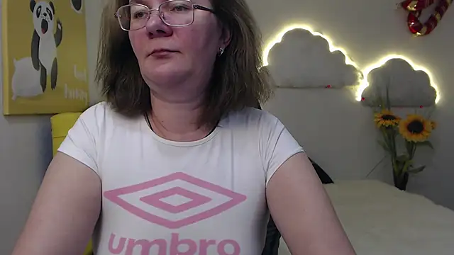 HolyMilfa online show from February 8, 2025, 10:39 am