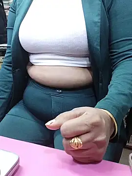 QueenHaryana online show from November 19, 2025, 7:52 am