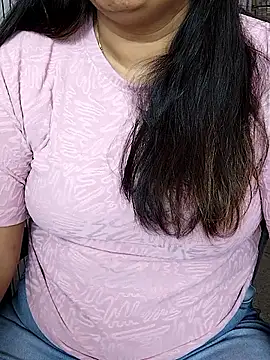 Snapshot of QueenHaryana chatting on June 3, 2026, 4:46 am QueenHaryana online show from June 3, 2026, 4:46 am