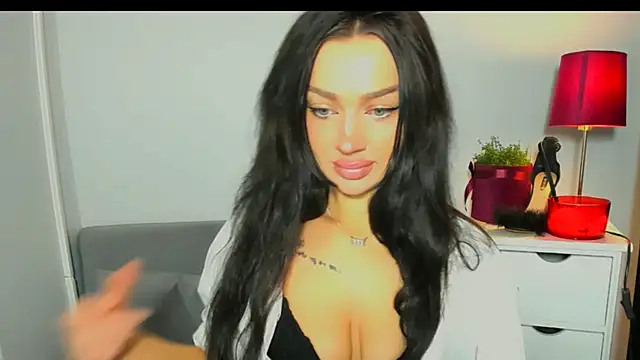 Snapshot of OliviaFantasy chatting on February 9, 2026, 7:17 am OliviaFantasy online show from February 9, 2026, 7:17 am