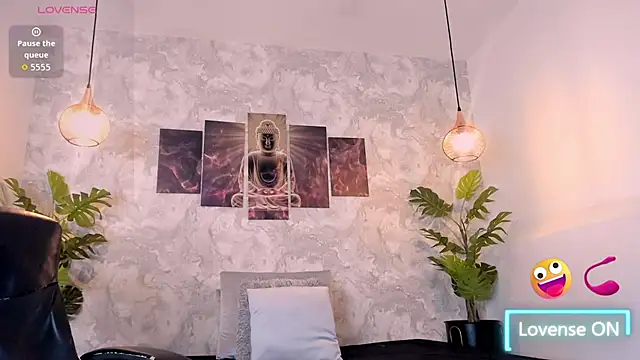 Regan   online show from October 2, 2025, 9:07 pm