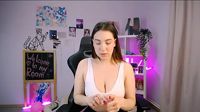 Snapshot of MelissaLovvv chatting on March 6, 2025, 3:13 am MelissaLovvv online show from March 6, 2025, 3:13 am