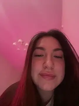 Snapshot of MelissaLovvv chatting on March 9, 2025, 5:00 am MelissaLovvv online show from March 9, 2025, 5:00 am