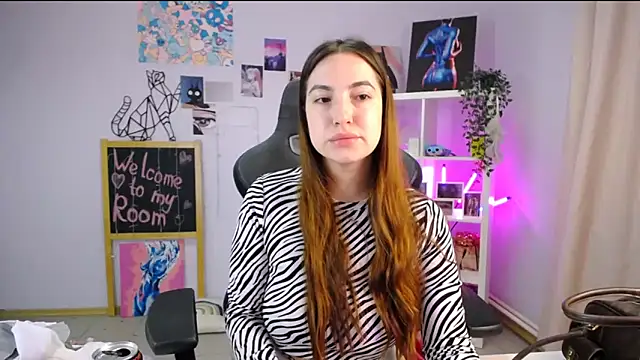 Snapshot of MelissaLovvv chatting on March 23, 2025, 3:21 am MelissaLovvv online show from March 23, 2025, 3:21 am