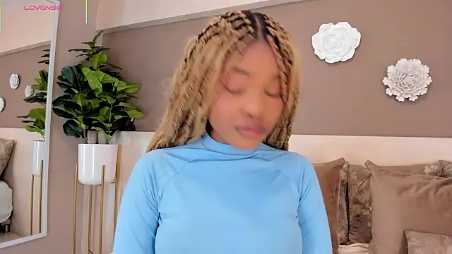 AriaFoster online show from February 9, 2026, 4:32 am