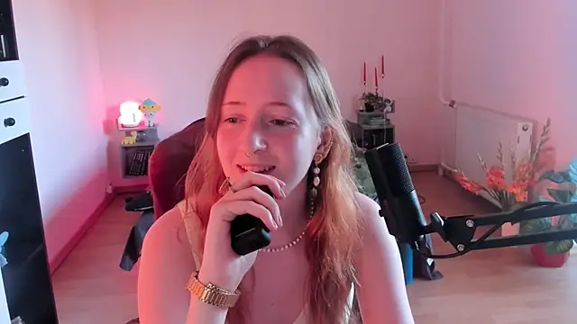 OddlyFamiliar online show from August 4, 2026, 2:32 pm