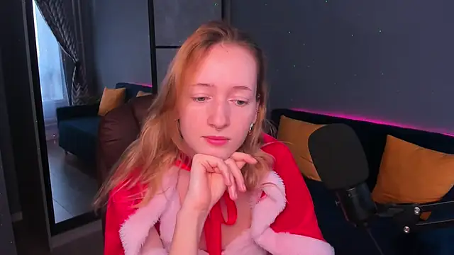 OddlyFamiliar online show from December 25, 2024, 9:45 am