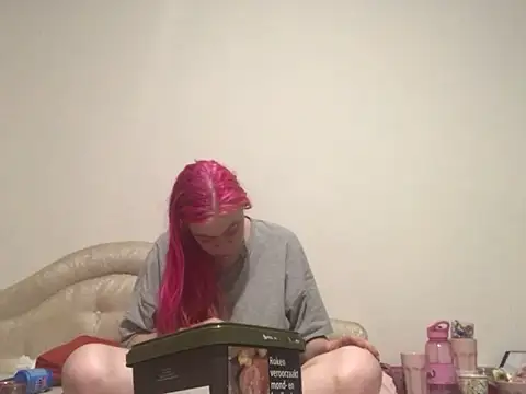 rose bunny online show from June 1, 2026, 10:31 pm