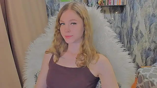 JuxxxsyBunx online show from November 27, 2025, 9:10 am