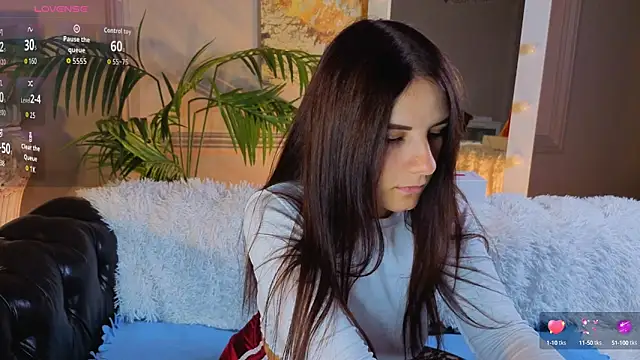 Kelly Woods online show from October 5, 2025, 10:50 am