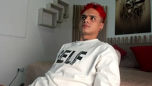 Myk3xx online show from January 7, 2025, 11:48 am