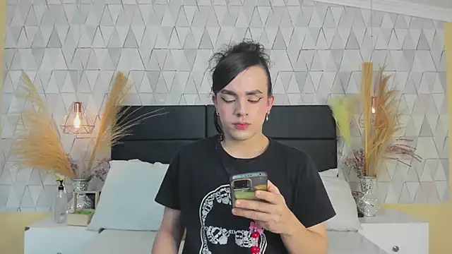 JustinePerry online show from February 23, 2026, 4:14 am