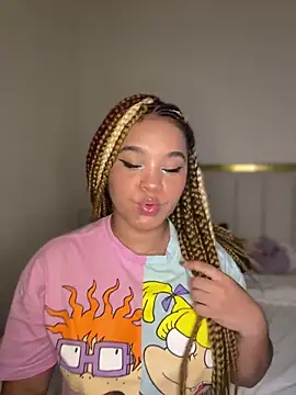 Lucy wilson5 online show from November 30, 2025, 11:05 pm