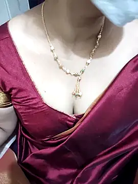 aliseanu online show from October 3, 2025, 4:25 am