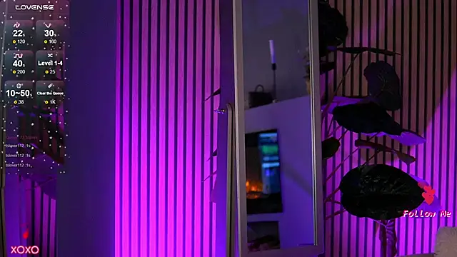 DeniseBanks online show from December 1, 2024, 10:48 pm