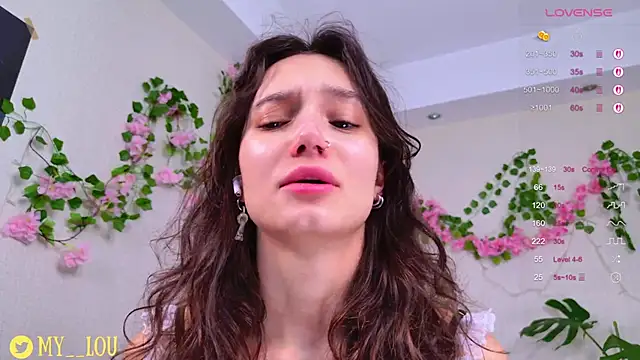 MyLou  online show from September 23, 2025, 3:08 pm