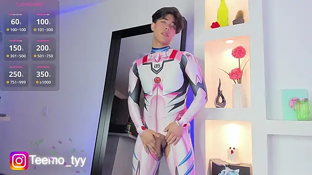 teemotwink online show from October 3, 2025, 10:11 pm