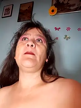 DirtyStefaniax online show from March 20, 2025, 5:04 pm