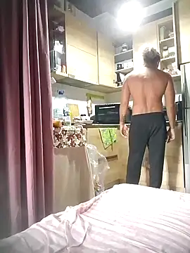 Snapshot of Lovely_milk chatting on September 27, 2025, 10:54 am Lovely milk online show from September 27, 2025, 10:54 am