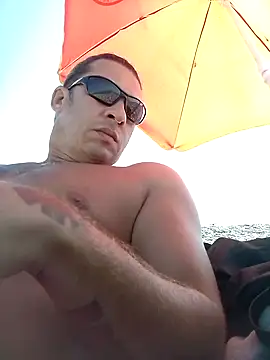 Snapshot of Lovely_milk chatting on October 4, 2025, 9:11 am Lovely milk online show from October 4, 2025, 9:11 am