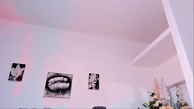 Snapshot of La_Perversa69 chatting on September 12, 2025, 9:03 pm La Perversa69 online show from September 12, 2025, 9:03 pm