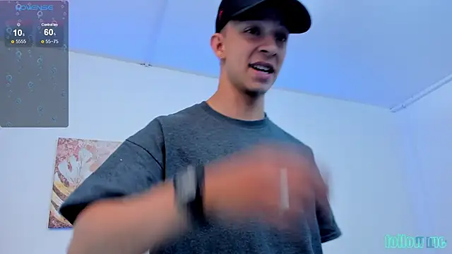 Samuel Up online show from November 11, 2025, 10:47 pm