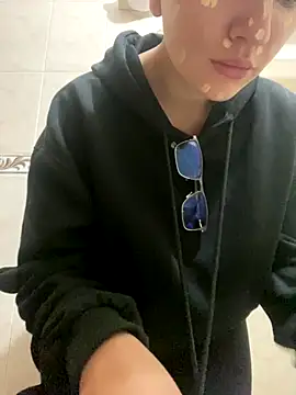 angel natural online show from October 29, 2025, 5:01 pm