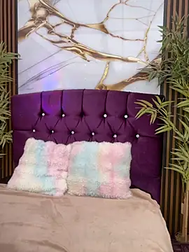 angel natural online show from September 24, 2025, 7:09 pm