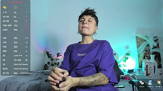 ZuryRamirez  online show from March 9, 2025, 7:05 pm