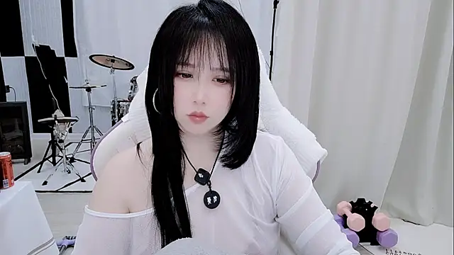 Vaness-a online show from April 20, 2026, 8:39 am