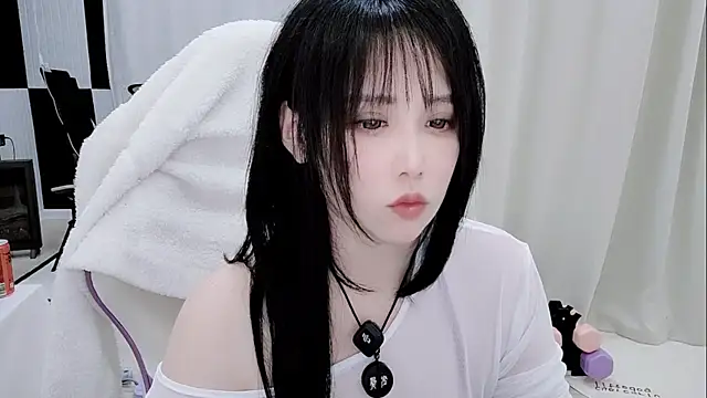 Vaness-a online show from April 21, 2026, 5:30 pm