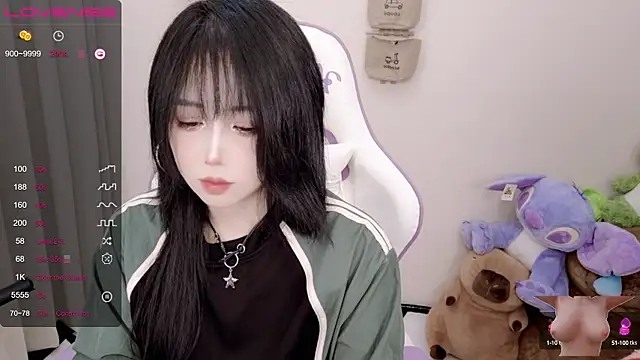 Vaness-a online show from February 25, 2025, 6:33 pm