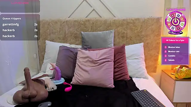 Snapshot of ashley__foxx_ chatting on January 5, 2026, 5:27 pm ashley foxx online show from January 5, 2026, 5:27 pm