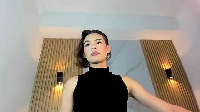 miss Ari online show from January 18, 2025, 7:37 pm