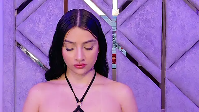 Harper-Avary online show from December 16, 2025, 2:43 pm