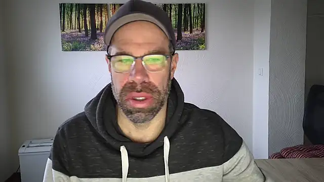 Harry Boldt online show from November 7, 2025, 7:02 am