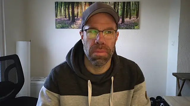 Harry Boldt online show from November 19, 2025, 7:41 am