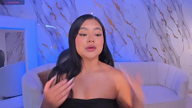 GabriellaLee online show from April 3, 2026, 3:24 am