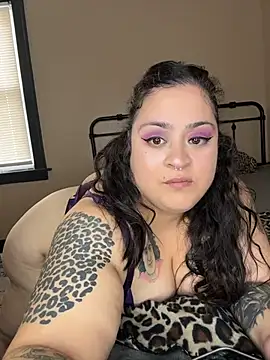 Snapshot of tillymarie34 chatting on November 5, 2025, 4:54 pm tillymarie34 online show from November 5, 2025, 4:54 pm