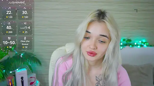 Ashley S online show from March 6, 2025, 11:20 pm