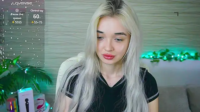 Ashley S online show from March 14, 2025, 2:10 am