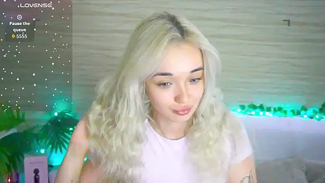 Ashley S online show from September 9, 2025, 10:08 pm