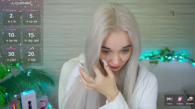 Ashley S online show from March 18, 2025, 2:18 am