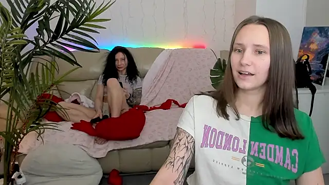 HotCaramellsTV online show from March 2, 2025, 12:58 pm