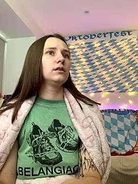 HotCaramellsTV online show from September 23, 2025, 9:05 am