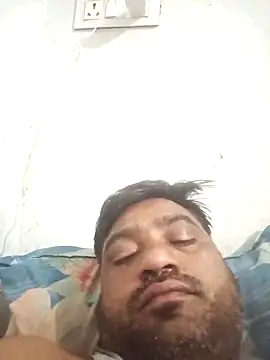 pintuS40 online show from March 11, 2025, 11:26 pm