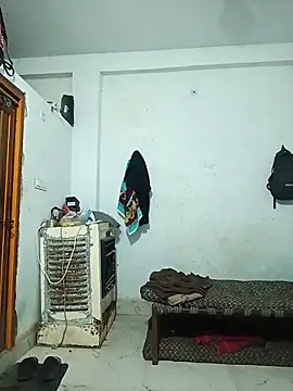 pintuS40 online show from October 16, 2025, 1:36 am