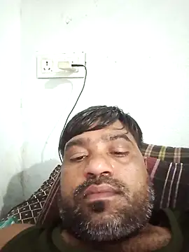 pintuS40 online show from September 28, 2025, 2:07 am