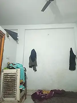 pintuS40 online show from February 23, 2025, 12:51 am